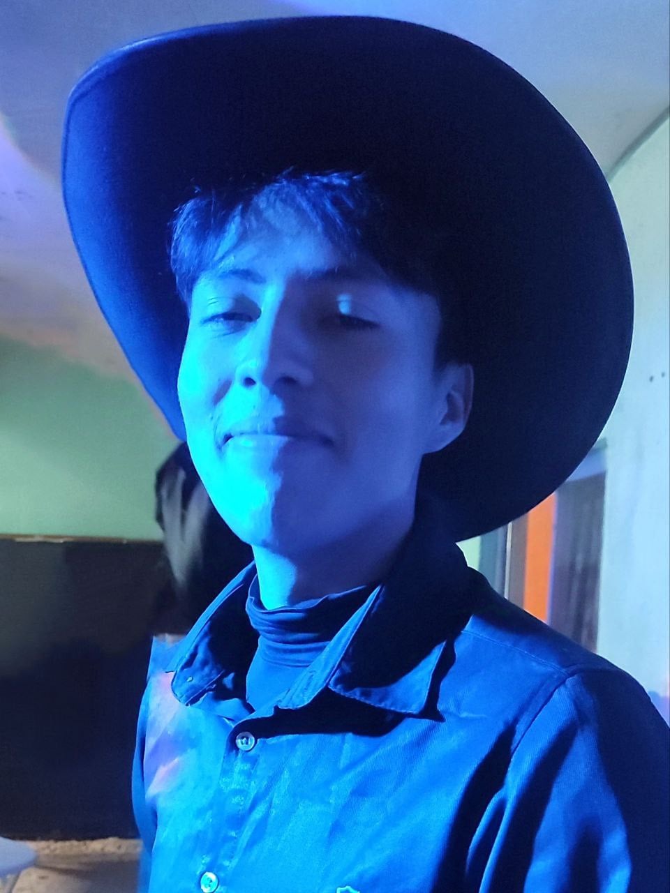 Músico baterista de Los Efectivos de Tijuana - Grupo musical norteño